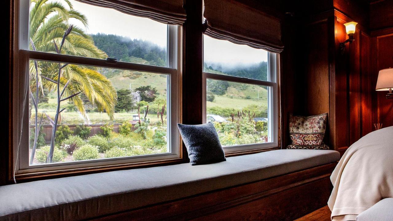 The Harbor House Inn Elk Bagian luar foto
