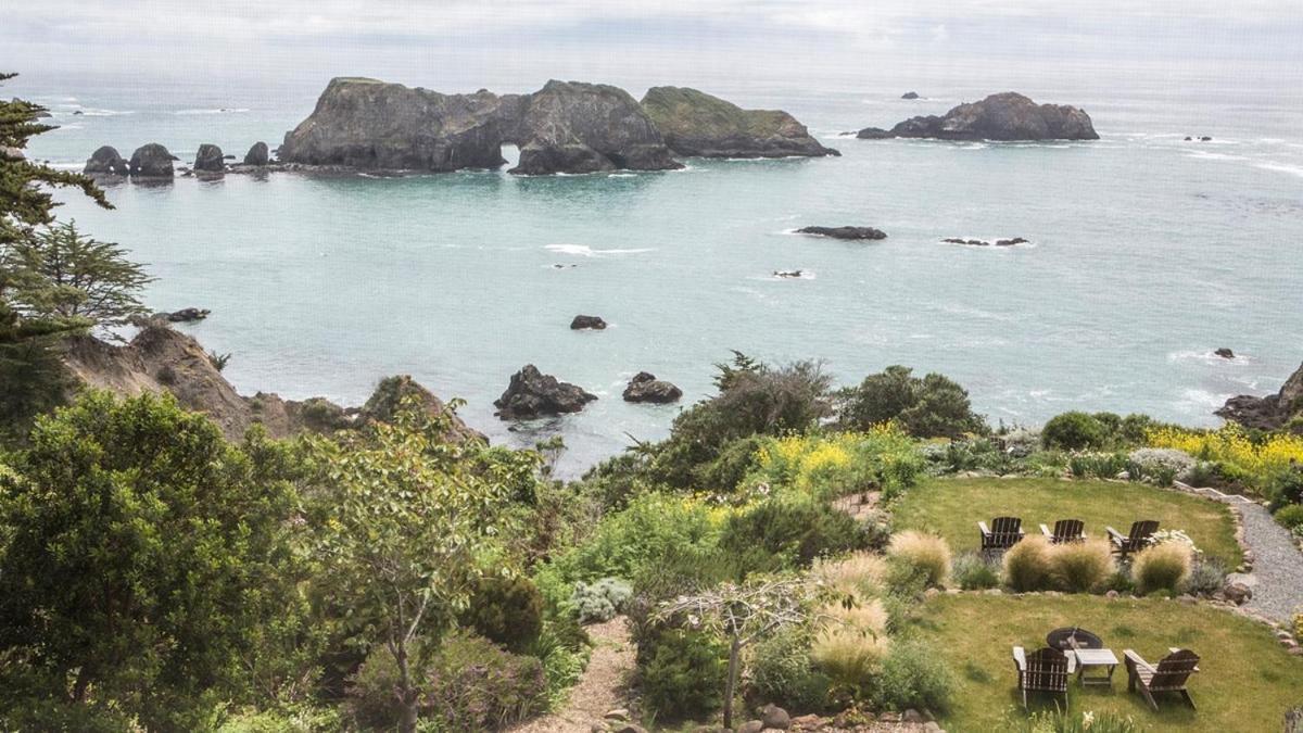 The Harbor House Inn Elk Bagian luar foto